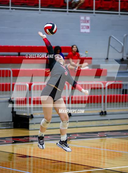 Thumbnail 3 in Stillwater @ Mustang photogallery.