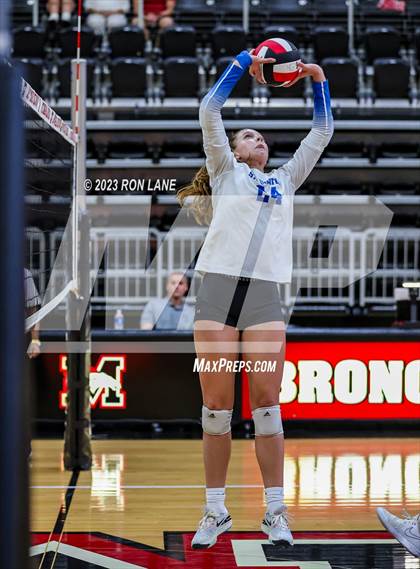 Thumbnail 1 in Stillwater @ Mustang photogallery.