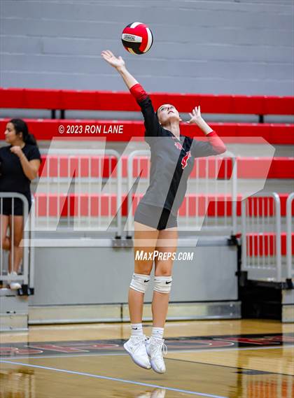 Thumbnail 3 in Stillwater @ Mustang photogallery.