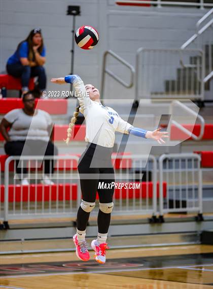Thumbnail 3 in Stillwater @ Mustang photogallery.