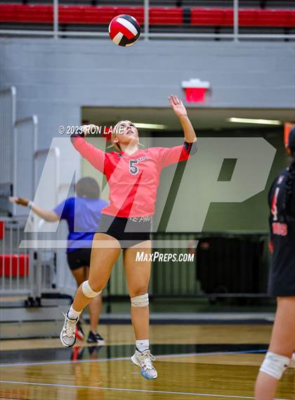 Thumbnail 2 in Stillwater @ Mustang photogallery.