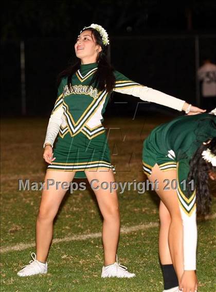 Thumbnail 2 in St. Anthony vs. St. Monica photogallery.