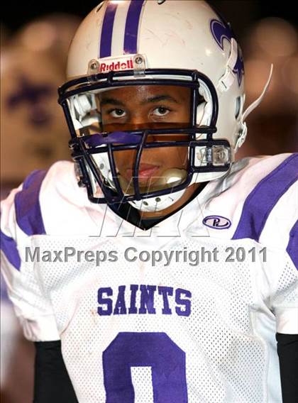 Thumbnail 2 in St. Anthony vs. St. Monica photogallery.