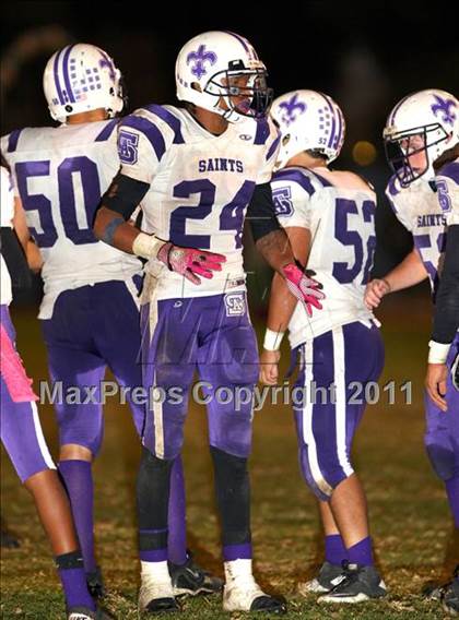 Thumbnail 3 in St. Anthony vs. St. Monica photogallery.