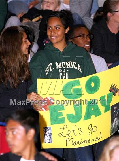 Thumbnail 1 in St. Anthony vs. St. Monica photogallery.
