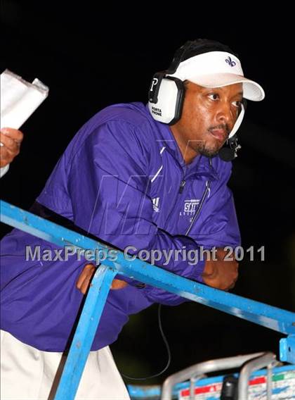 Thumbnail 3 in St. Anthony vs. St. Monica photogallery.