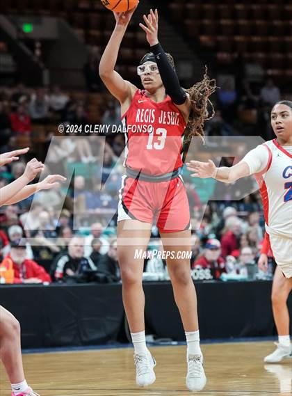 Thumbnail 3 in Regis Jesuit vs Cherry Creek (CHSAA 6A Great 8) photogallery.