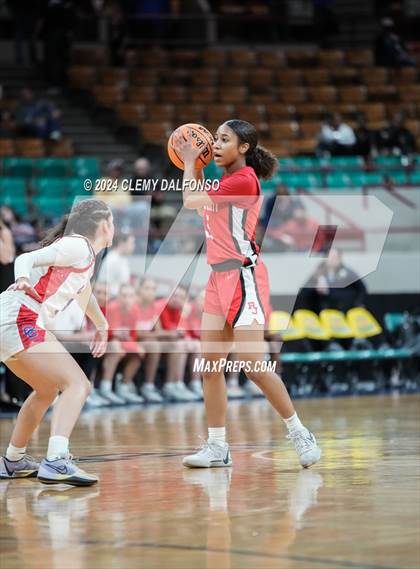 Thumbnail 3 in Regis Jesuit vs Cherry Creek (CHSAA 6A Great 8) photogallery.