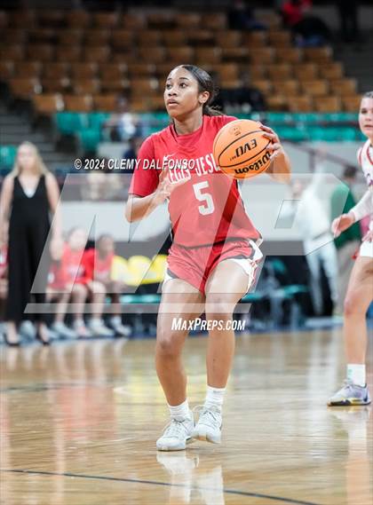 Thumbnail 1 in Regis Jesuit vs Cherry Creek (CHSAA 6A Great 8) photogallery.