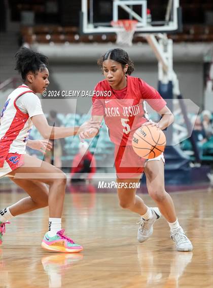 Thumbnail 3 in Regis Jesuit vs Cherry Creek (CHSAA 6A Great 8) photogallery.