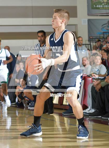 Thumbnail 2 in Foothill vs. Chino Hills (Rancho Mirage Holiday Invitational) photogallery.