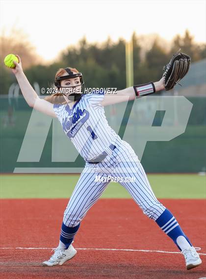 Thumbnail 3 in North Forney vs Mt Vernon (McKinney Tournament) photogallery.