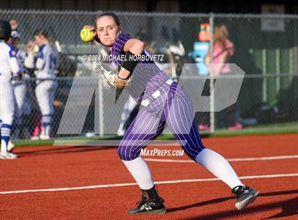Thumbnail 1 in North Forney vs Mt Vernon (McKinney Tournament) photogallery.