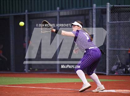 Thumbnail 1 in North Forney vs Mt Vernon (McKinney Tournament) photogallery.