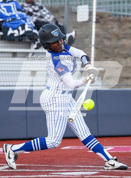 Thumbnail 1 in North Forney vs Mt Vernon (McKinney Tournament) photogallery.