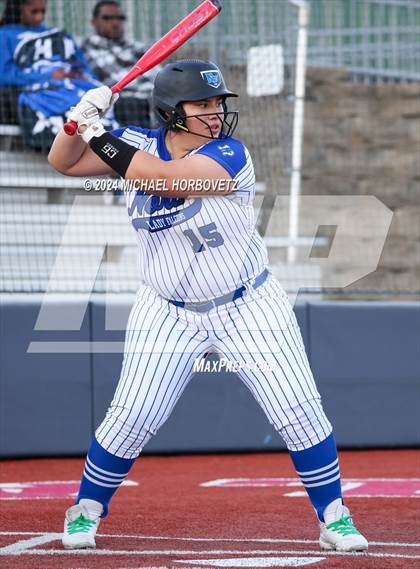 Thumbnail 1 in North Forney vs Mt Vernon (McKinney Tournament) photogallery.