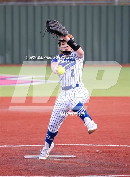 Thumbnail 1 in North Forney vs Mt Vernon (McKinney Tournament) photogallery.