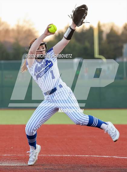 Thumbnail 2 in North Forney vs Mt Vernon (McKinney Tournament) photogallery.