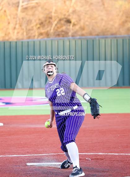 Thumbnail 1 in North Forney vs Mt Vernon (McKinney Tournament) photogallery.