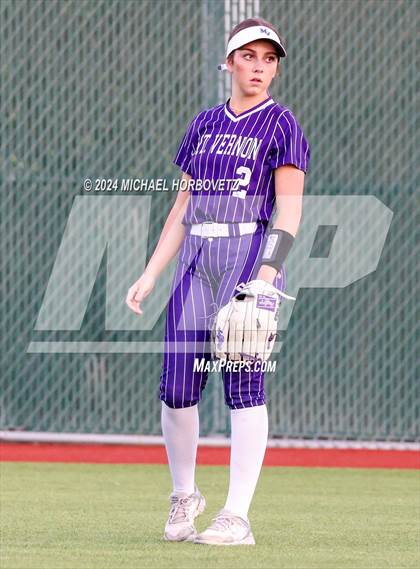 Thumbnail 2 in North Forney vs Mt Vernon (McKinney Tournament) photogallery.