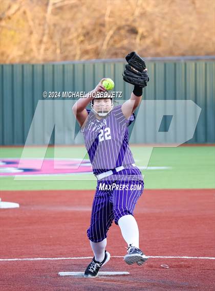 Thumbnail 2 in North Forney vs Mt Vernon (McKinney Tournament) photogallery.