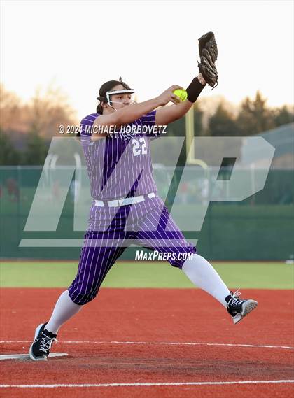 Thumbnail 1 in North Forney vs Mt Vernon (McKinney Tournament) photogallery.