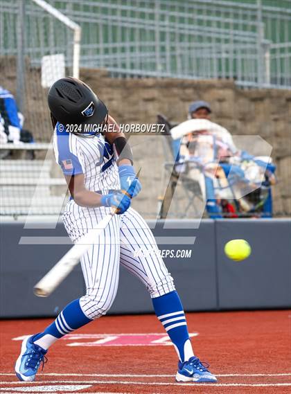 Thumbnail 2 in North Forney vs Mt Vernon (McKinney Tournament) photogallery.