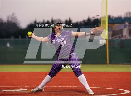 Thumbnail 3 in North Forney vs Mt Vernon (McKinney Tournament) photogallery.
