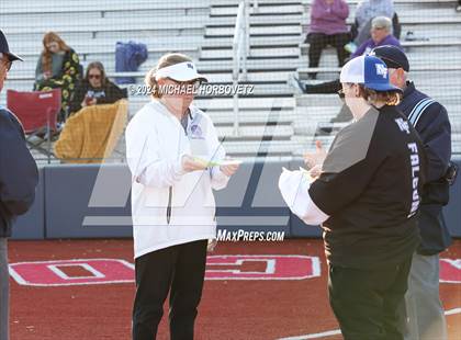 Thumbnail 1 in North Forney vs Mt Vernon (McKinney Tournament) photogallery.