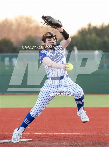 Thumbnail 1 in North Forney vs Mt Vernon (McKinney Tournament) photogallery.