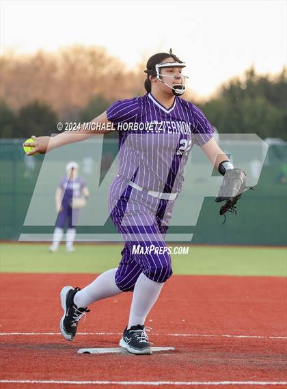 Thumbnail 3 in North Forney vs Mt Vernon (McKinney Tournament) photogallery.