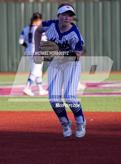 Thumbnail 3 in North Forney vs Mt Vernon (McKinney Tournament) photogallery.