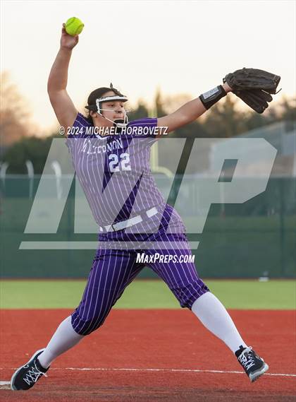 Thumbnail 3 in North Forney vs Mt Vernon (McKinney Tournament) photogallery.
