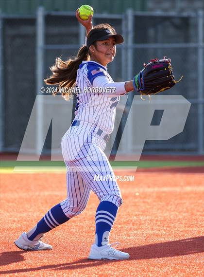 Thumbnail 2 in North Forney vs Mt Vernon (McKinney Tournament) photogallery.