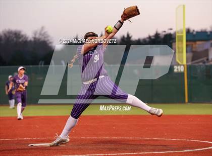 Thumbnail 2 in North Forney vs Mt Vernon (McKinney Tournament) photogallery.