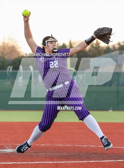 Thumbnail 2 in North Forney vs Mt Vernon (McKinney Tournament) photogallery.