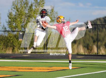Thumbnail 1 in 8 Man North vs South All State photogallery.