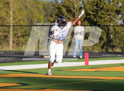 Thumbnail 3 in 8 Man North vs South All State photogallery.