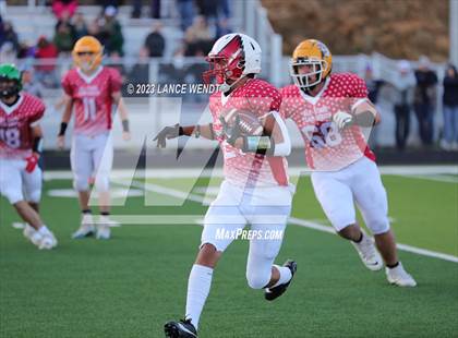 Thumbnail 2 in 8 Man North vs South All State photogallery.
