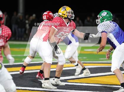 Thumbnail 1 in 8 Man North vs South All State photogallery.