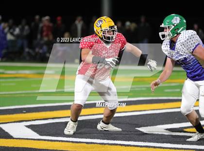 Thumbnail 2 in 8 Man North vs South All State photogallery.