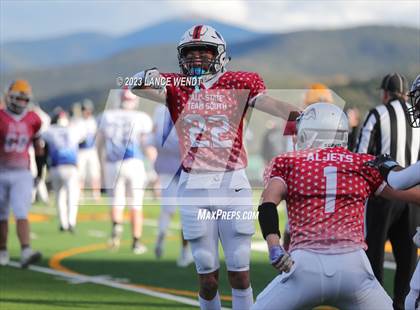 Thumbnail 1 in 8 Man North vs South All State photogallery.