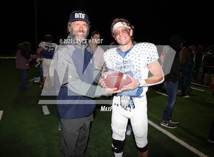 Thumbnail 1 in 8 Man North vs South All State photogallery.