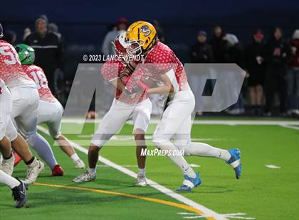 Thumbnail 1 in 8 Man North vs South All State photogallery.