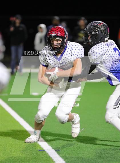 Thumbnail 2 in 8 Man North vs South All State photogallery.