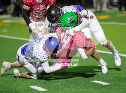 Thumbnail 1 in 8 Man North vs South All State photogallery.