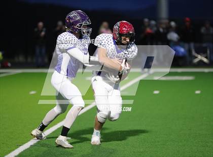 Thumbnail 3 in 8 Man North vs South All State photogallery.