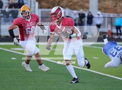 Thumbnail 2 in 8 Man North vs South All State photogallery.