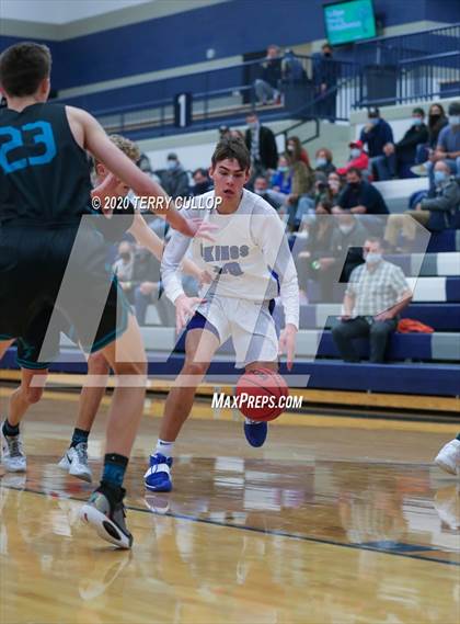 Thumbnail 1 in Farmington vs. Pleasant Grove (CC Winter Invitational) photogallery.