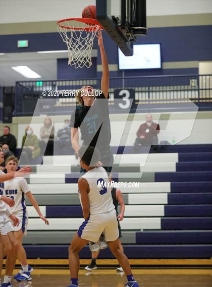 Thumbnail 3 in Farmington vs. Pleasant Grove (CC Winter Invitational) photogallery.